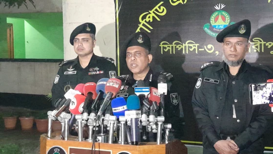 পল্লী চিকিৎসককে কুপিয়ে-পুড়িয়ে হত্যা, গ্রেপ্তার-৩